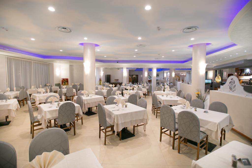 Hotel Metropol Sottomarina Eksteriør bilde