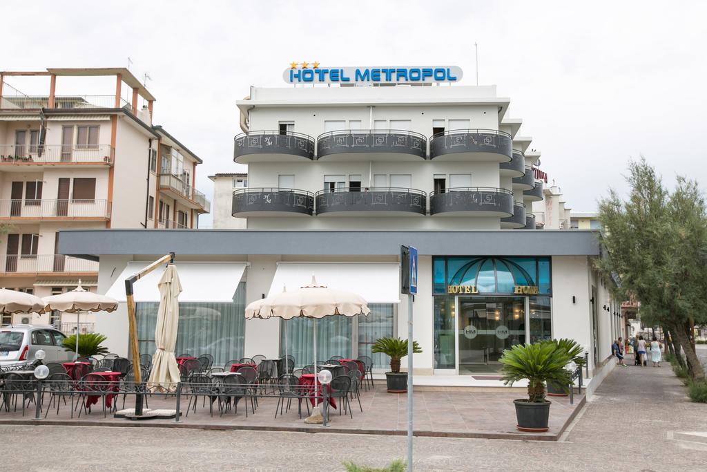 Hotel Metropol Sottomarina Eksteriør bilde