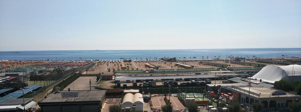 Hotel Metropol Sottomarina Eksteriør bilde