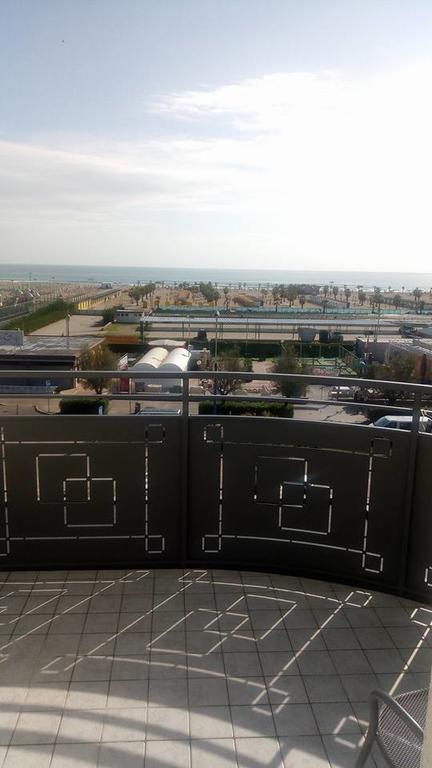 Hotel Metropol Sottomarina Eksteriør bilde