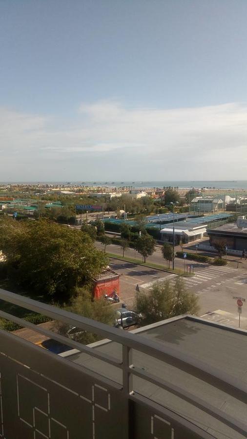 Hotel Metropol Sottomarina Eksteriør bilde