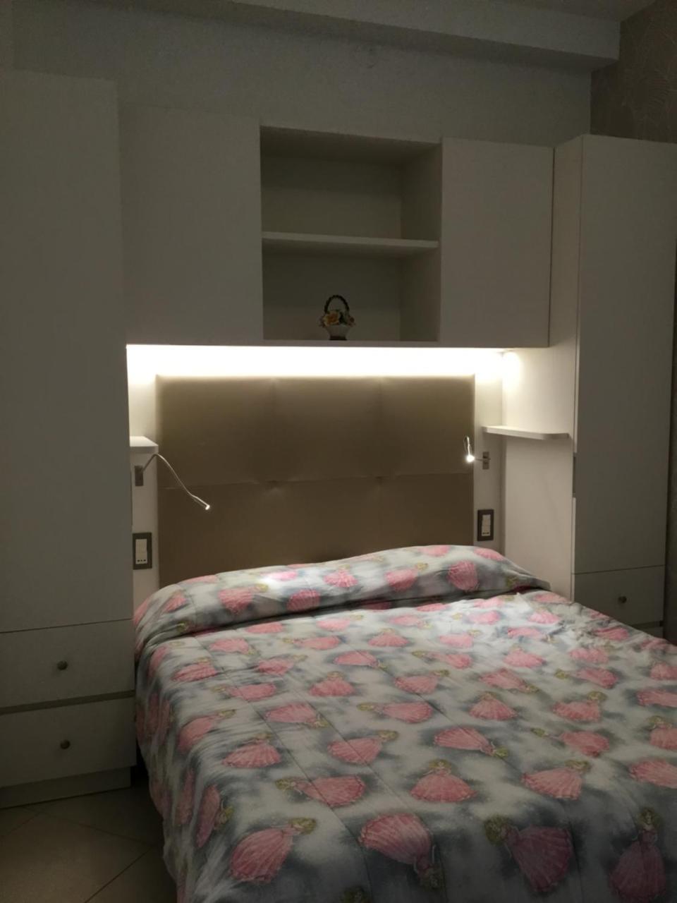 Hotel Metropol Sottomarina Eksteriør bilde